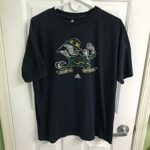 Boys Notre Dame fighting Irish t-shirt size XL